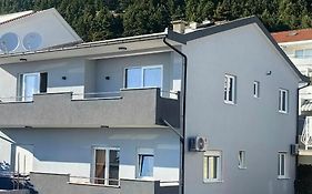 Apartments Dado